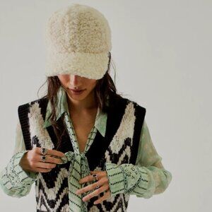 NWT Free People Teddy Sherpa Baseball Hat in Ivory